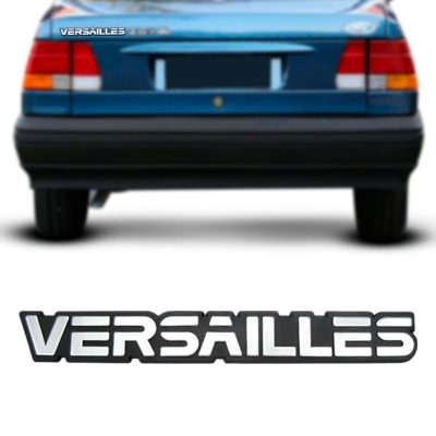 Emblema 'VERSAILLES' - Ford Versailles 1992/1996 - Cinza / Fundo Preto