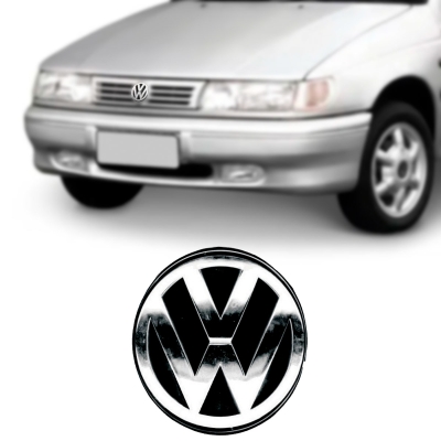 Emblema 'Logo Volkswagen' - Volkswagen Logus 1993/1997 / Pointer 1994/1996 - Cromado / Fundo Preto / Grade Do Radiador