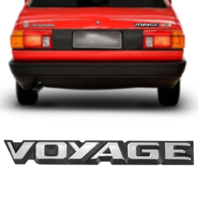 Emblema 'VOYAGE' - Volkswagen Voyage 1984/1990 - Cromado / Fundo Preto