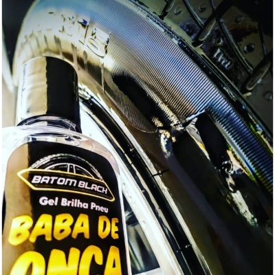 Pretinho Em Gel Para Pneu - Baba De Onça Batom Black 200ml.