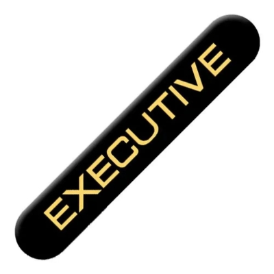 Emblema 'EXECUTIVE' - Chevrolet S10 / Blazer 1995/2000 (Ouro) - Dourado / Fundo Preto / Resinado