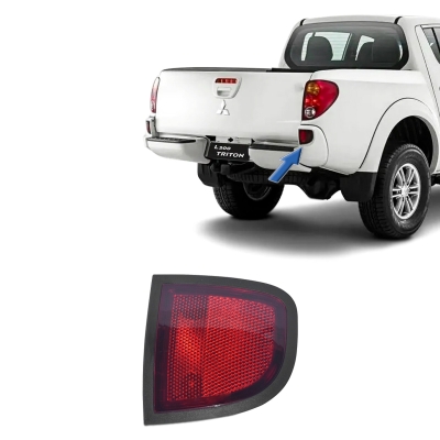 Refletor Do Parachoque Traseiro - Mitsubishi L200 Triton 2008/2015 - Lado Direito (Carona)