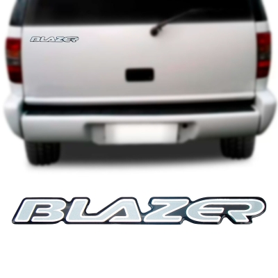 Emblema 'BLAZER' - Chevrolet Blazer 1995/2000 - Prata / Fundo Preto / Resinado