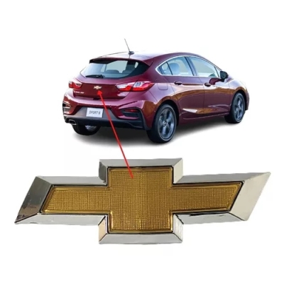 Emblema 'Logo Chevrolet' - Chevrolet Cruze Hatch 2017/2020 - Dourado / Fundo Cromado / Porta Malas