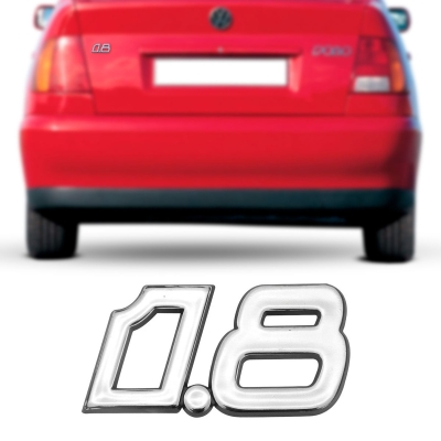 Emblema '1.8' - Volkswagen Polo 1997/2002 - Cromado / Fundo Preto / Vazado