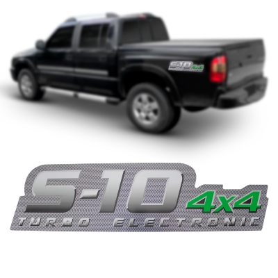 Emblema '4x4 TURBO ELECTRONIC' - Chevrolet S10 2009/2011 - Prata / '4x4' Verde / Adesivo