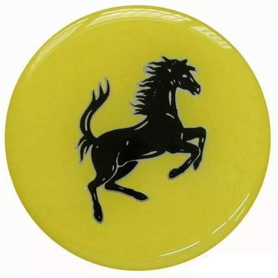 Emblema Resinado Para Calota - Emblema -> Ferrari (48mm) Amarelo (Jogo Com 4 Peças).