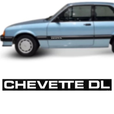 Emblema 'CHEVETTE DL' - Chevrolet Chevette DL 1973/1993 - Prata / Fundo Preto / Par