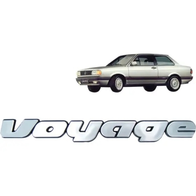 Emblema 'Voyage' - Volkswagen Voyage 1990/2000 - Cromado / Fundo Preto